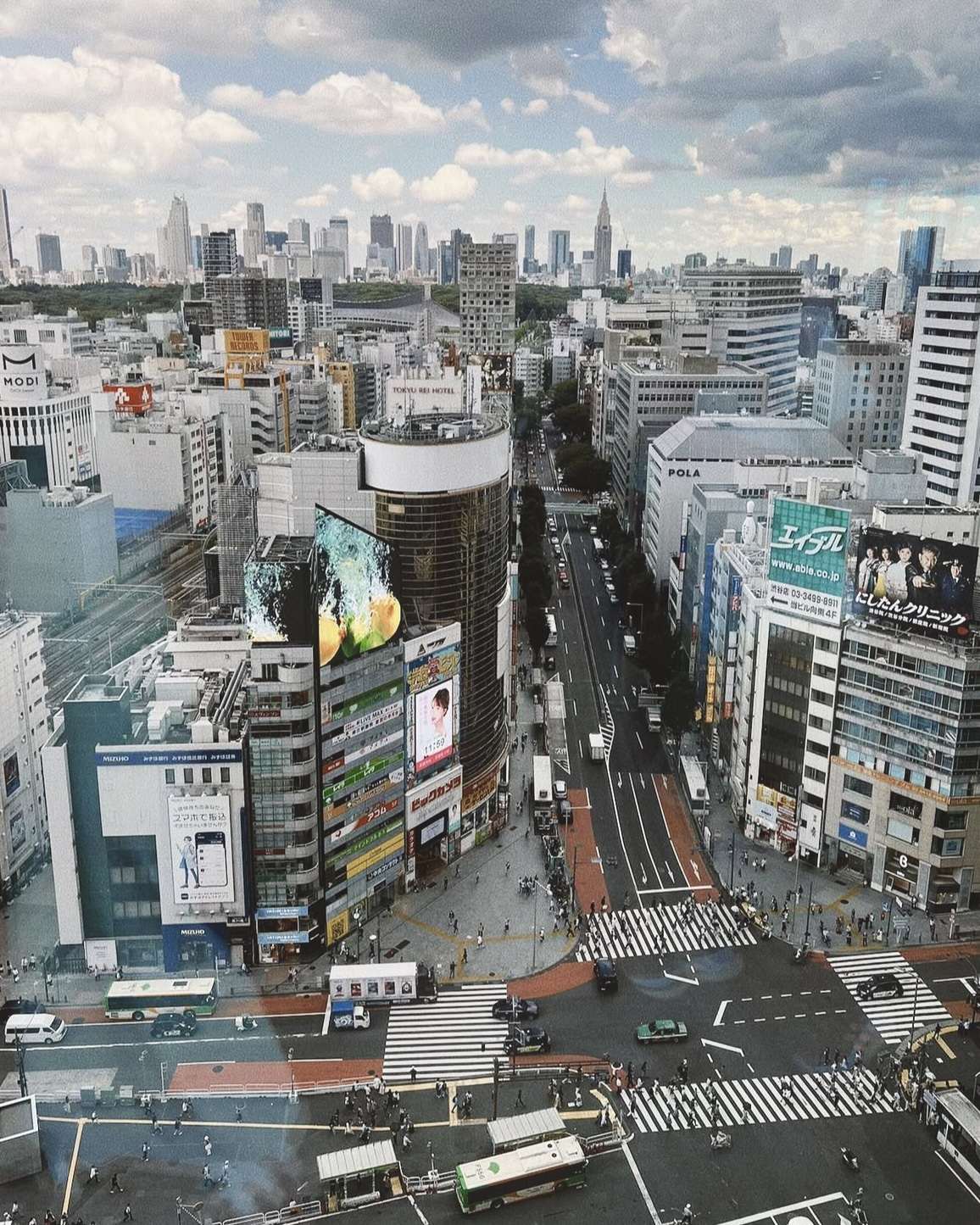 What-to-Wear-in-Tokyo-Outfit-Ideas What-to-Wear-in-Tokyo-Outfit-Ideas