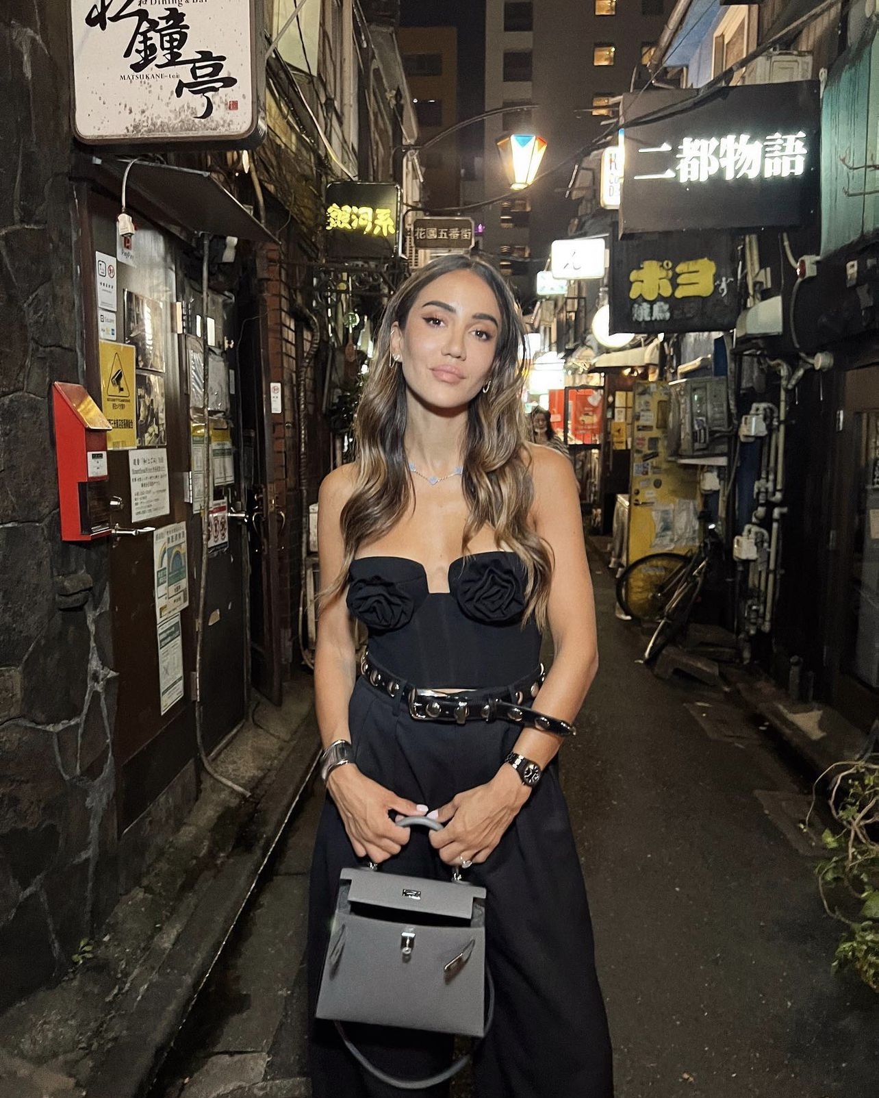 What-to-Wear-in-Tokyo-Outfit-Ideas