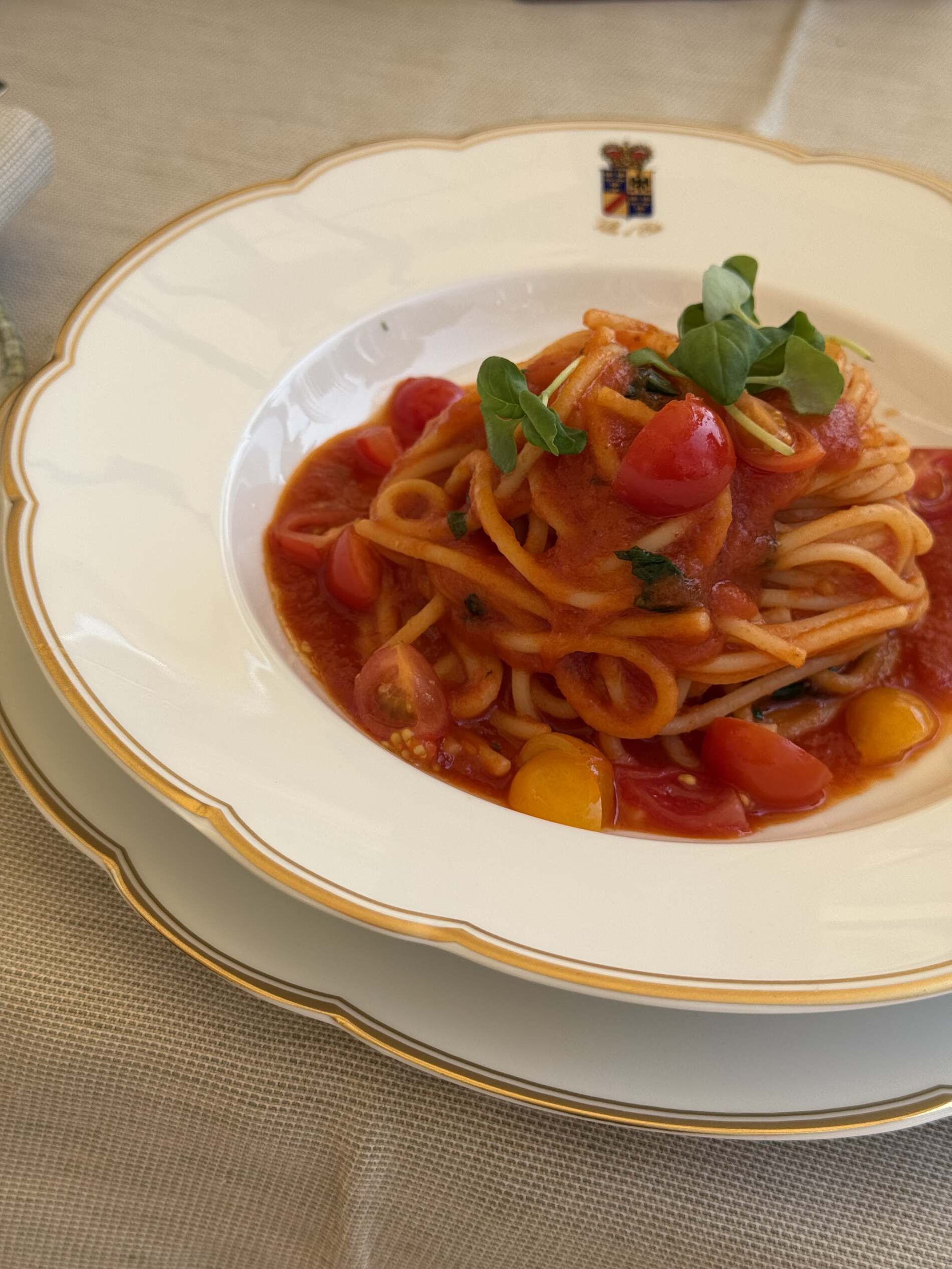 Lake-Como-Hotels-and-Restaurants-Guide Lake-Como-Hotels-and-Restaurants-Guide