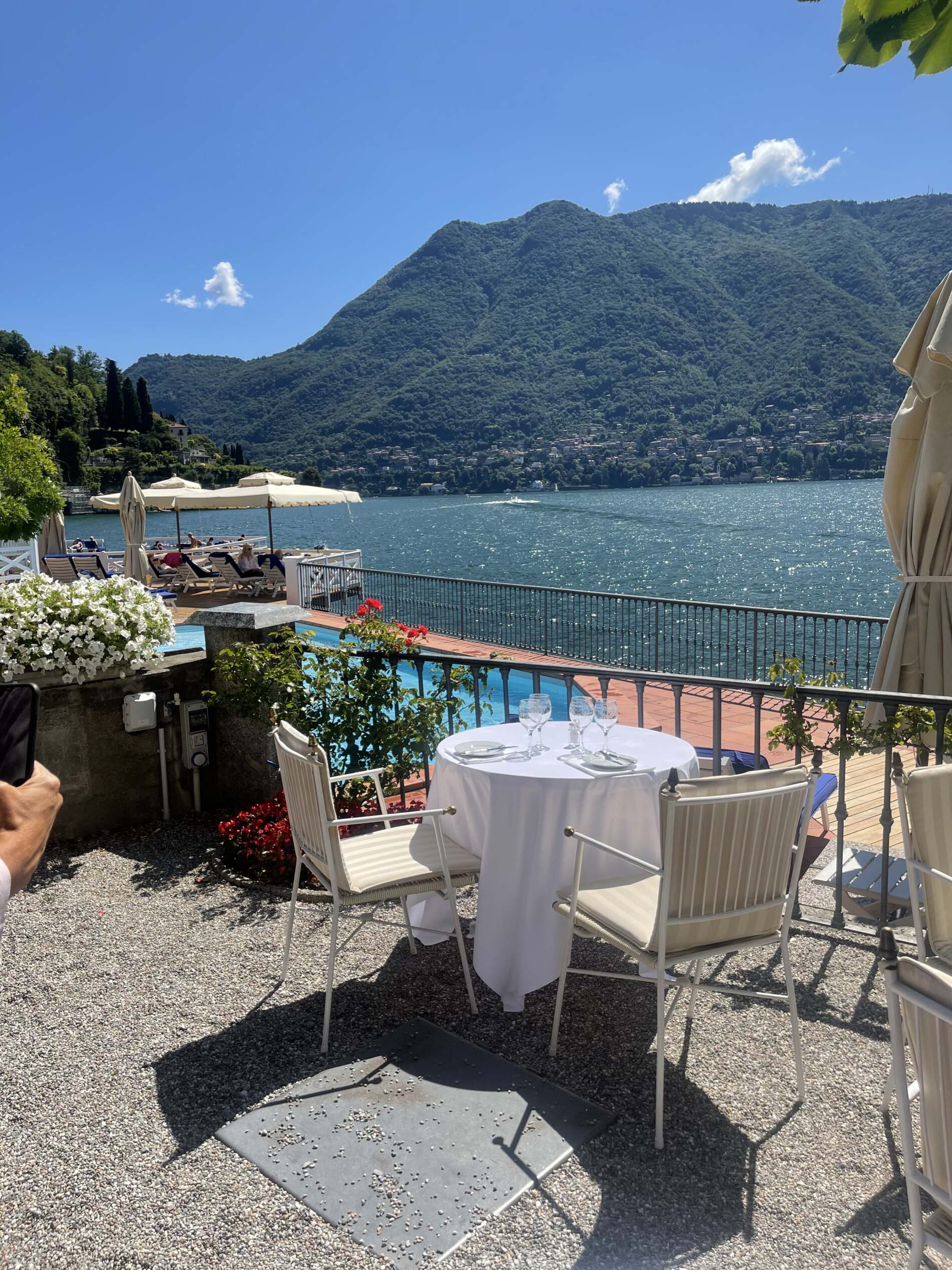 Lake-Como-Hotels-and-Restaurants-Guide Lake-Como-Hotels-and-Restaurants-Guide