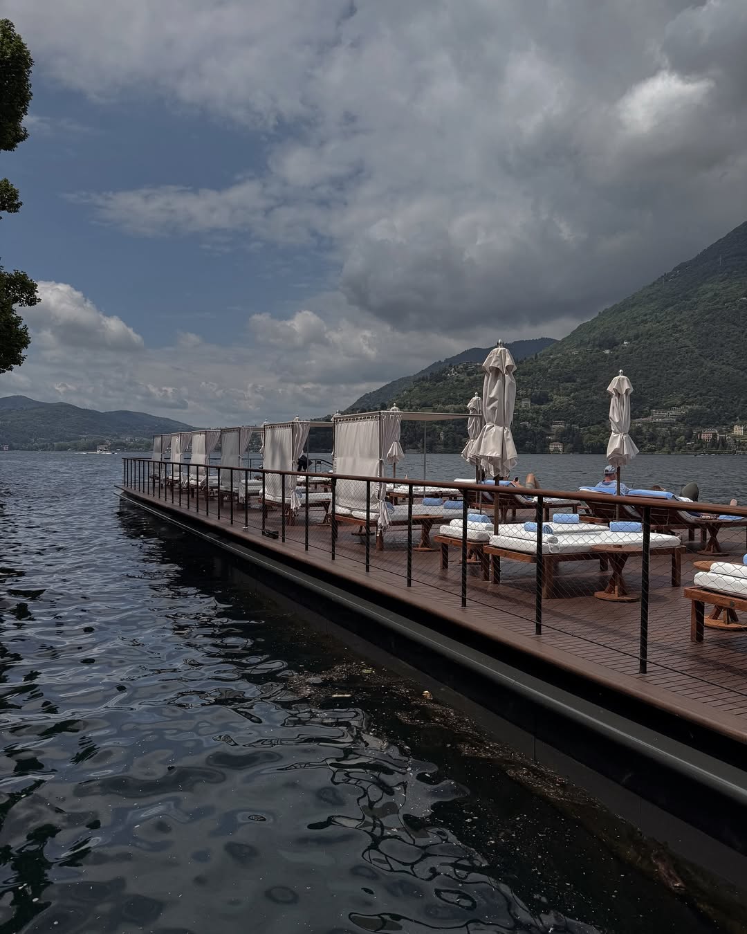 Lake-Como-Hotels-and-Restaurants-Guide Lake-Como-Hotels-and-Restaurants-Guide