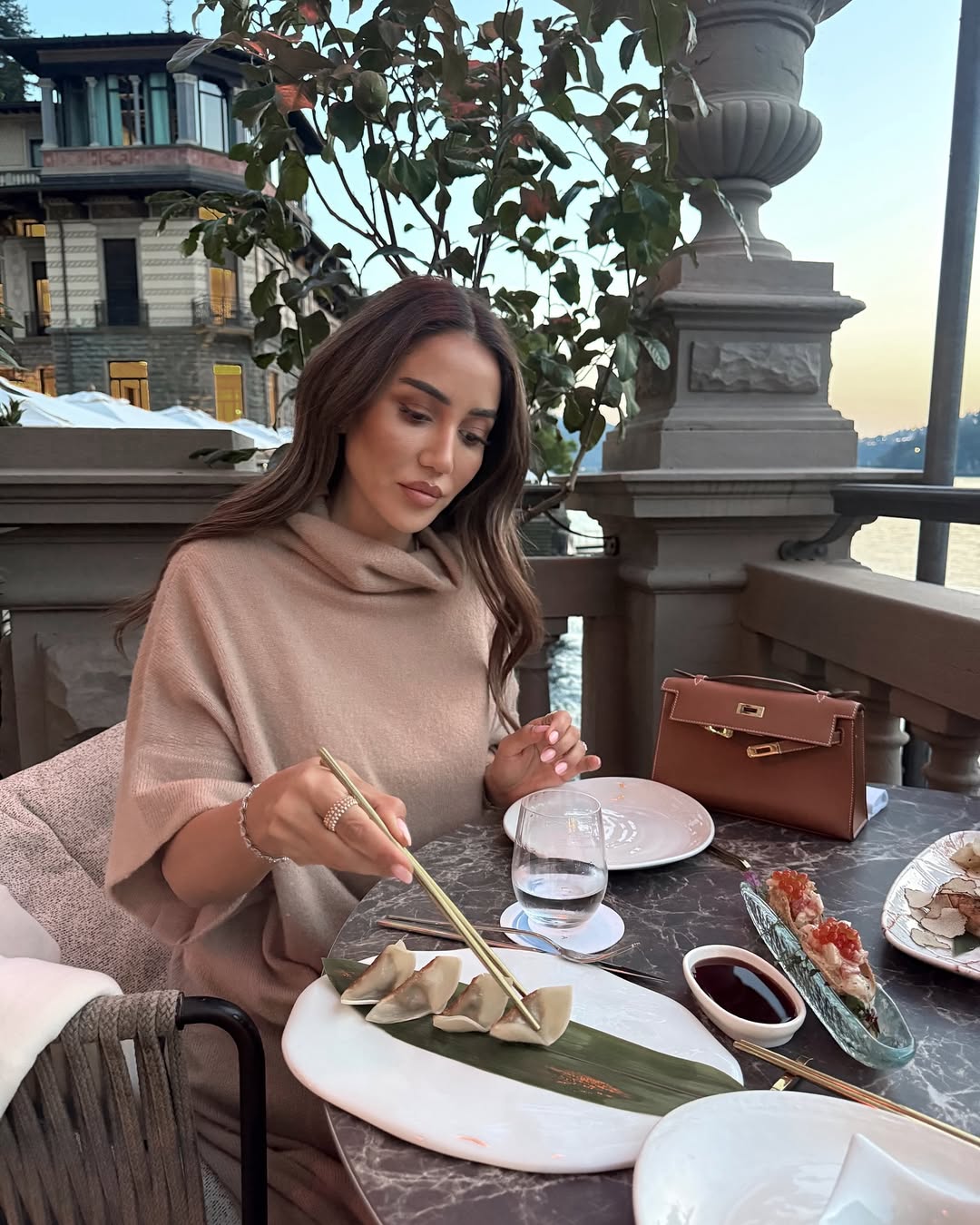Lake-Como-Hotels-and-Restaurants-Guide Lake-Como-Hotels-and-Restaurants-Guide