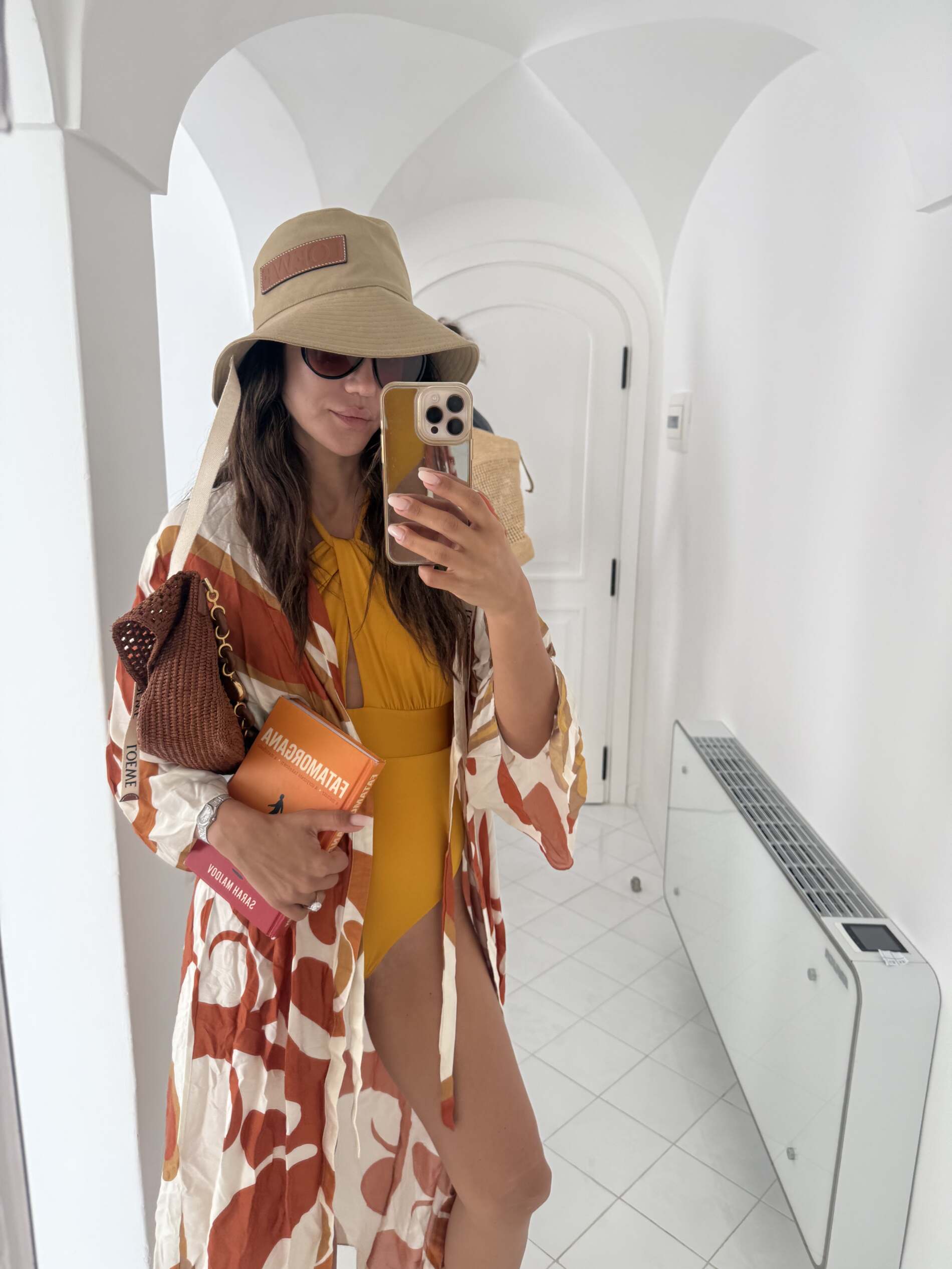 Accessories-That-Makes-Summer-Outfits-Pop Accessories-That-Makes-Summer-Outfits-Pop