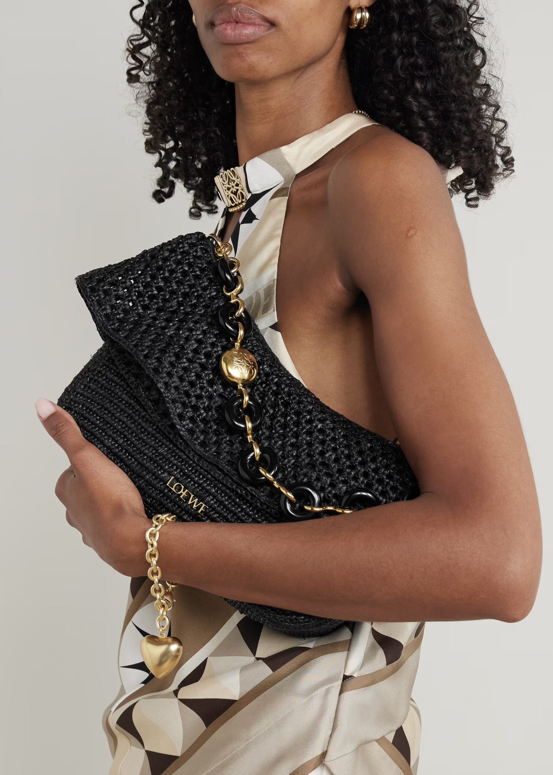 Loewe-x-Paula’s-Ibiza-Ola-Bag-Review Loewe-x-Paula’s-Ibiza-Ola-Bag-Review