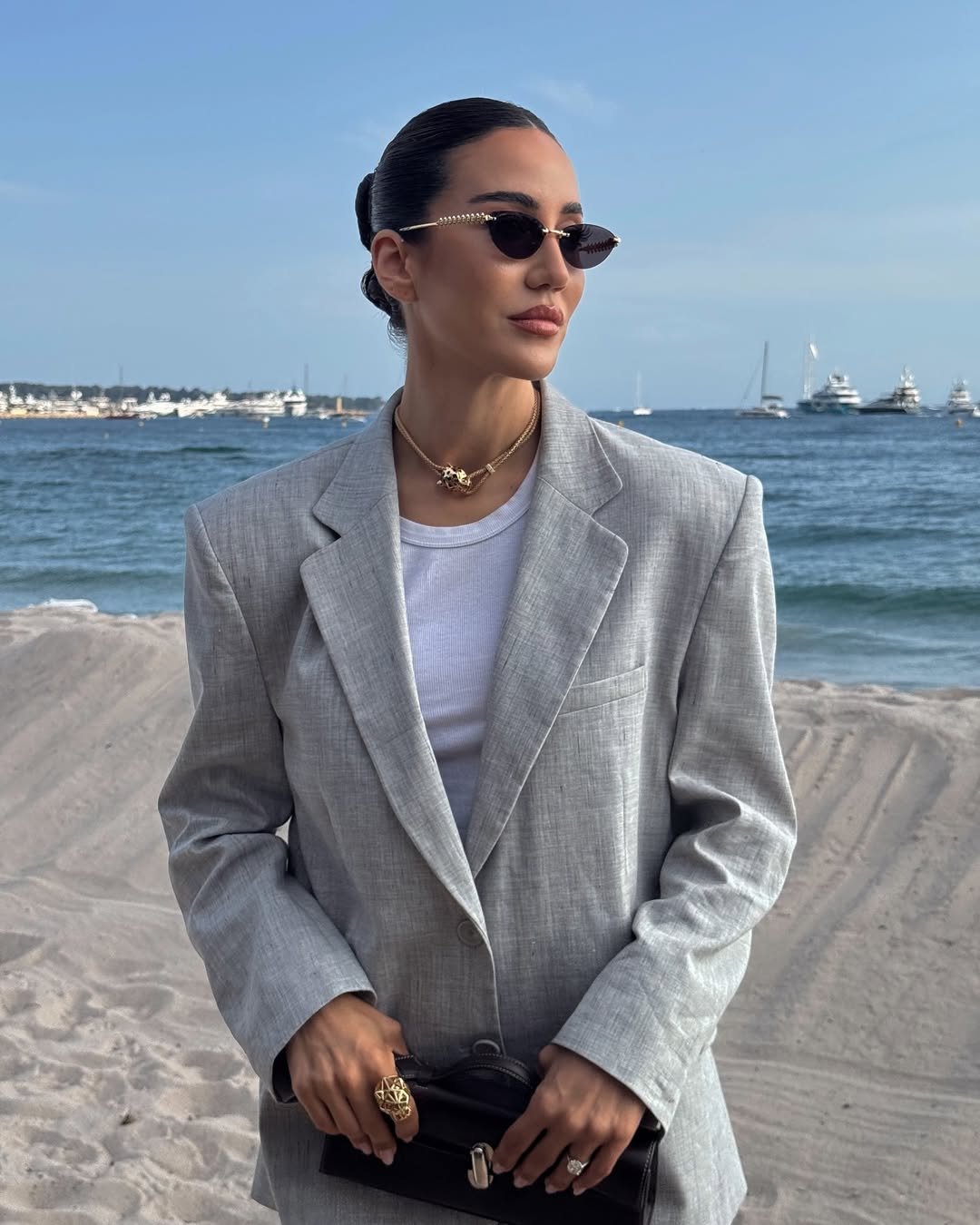 Accessories-That-Makes-Summer-Outfits-Pop Accessories-That-Makes-Summer-Outfits-Pop