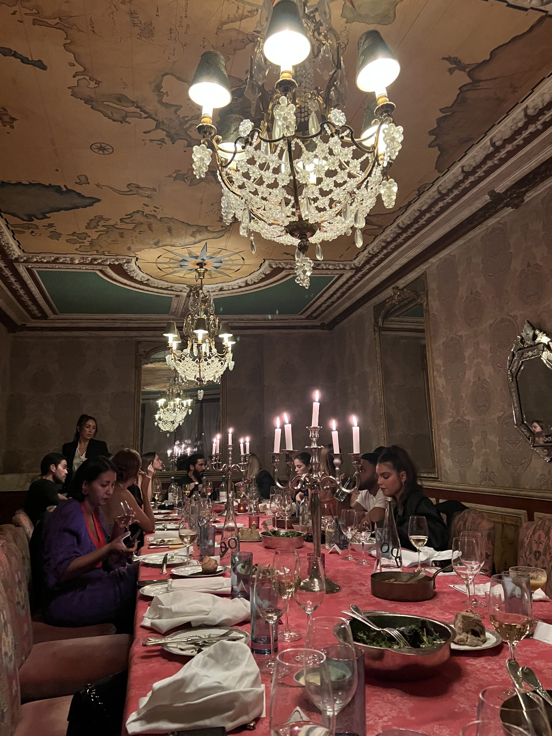 Paris-Restaurant-Guide Paris-Restaurant-Guide