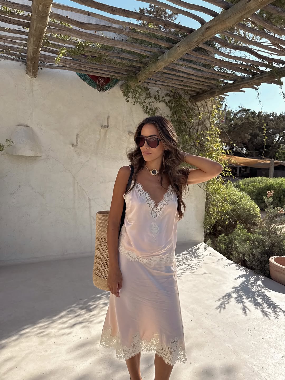 Lace-Silk-Trend Lace-Silk-Trend