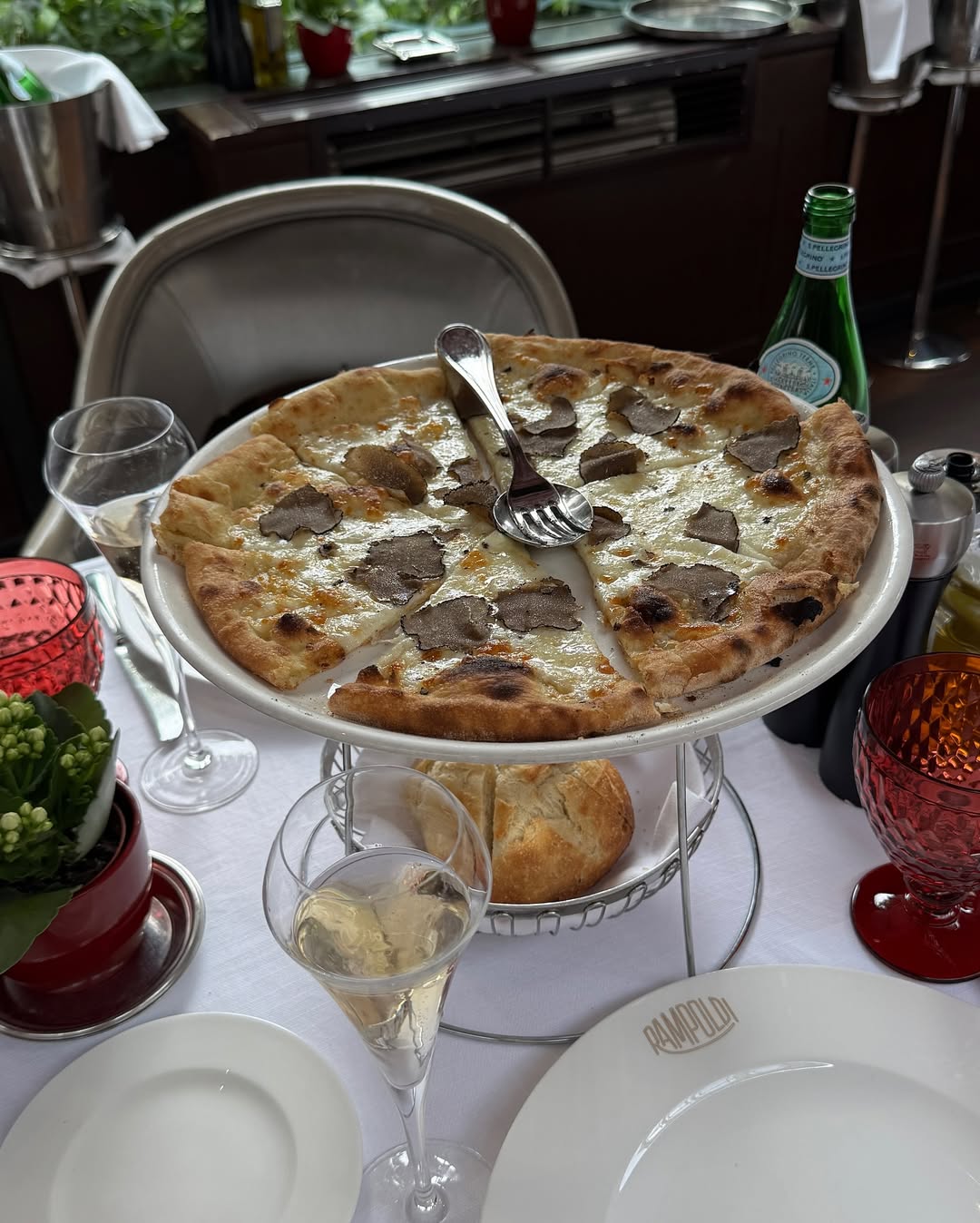 Monaco-Restaurant-Guide Monaco-Restaurant-Guide