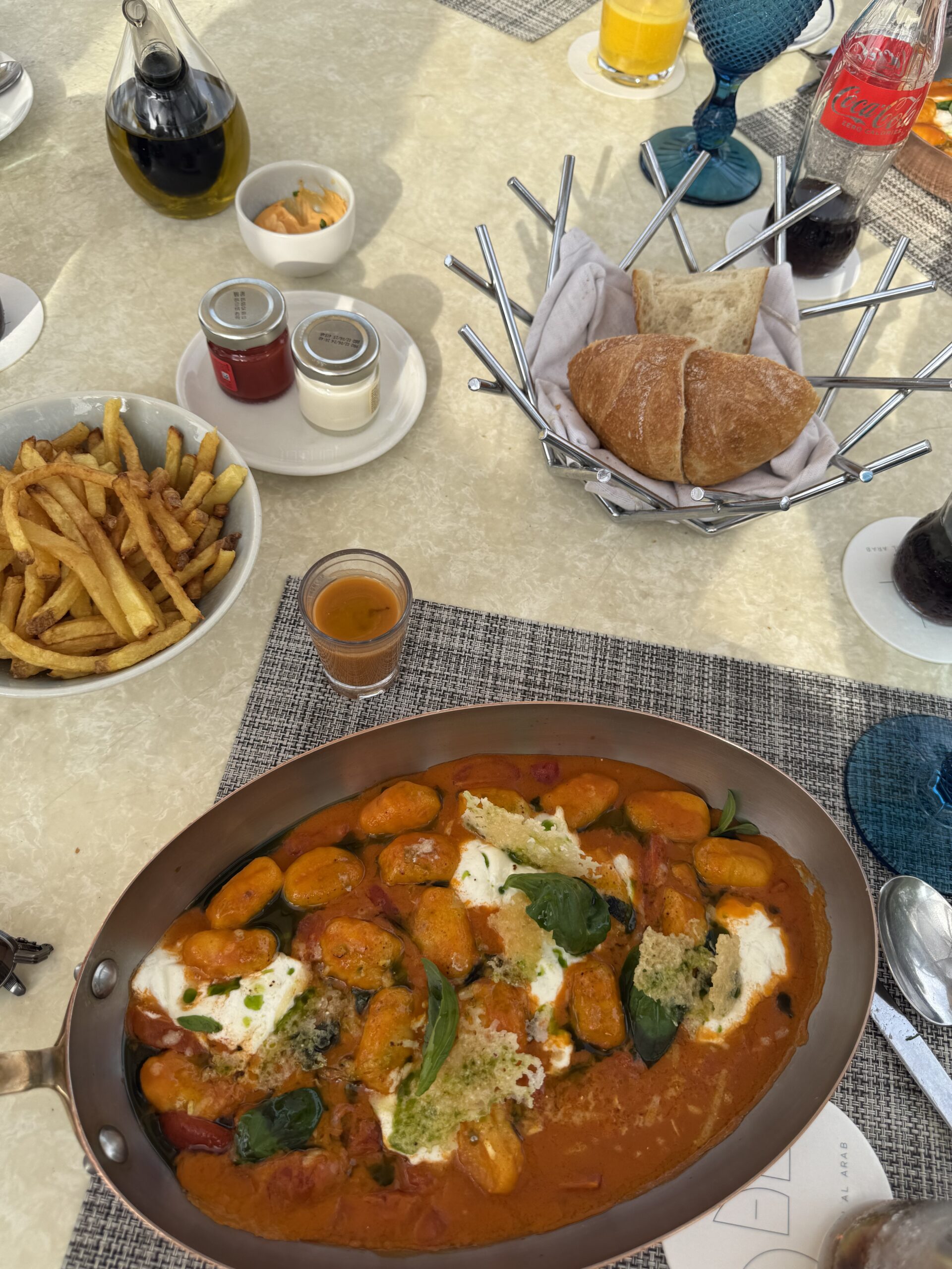 Dubai-Restaurant-Guide-Best-Fine-Dining-and-Casual-Spots