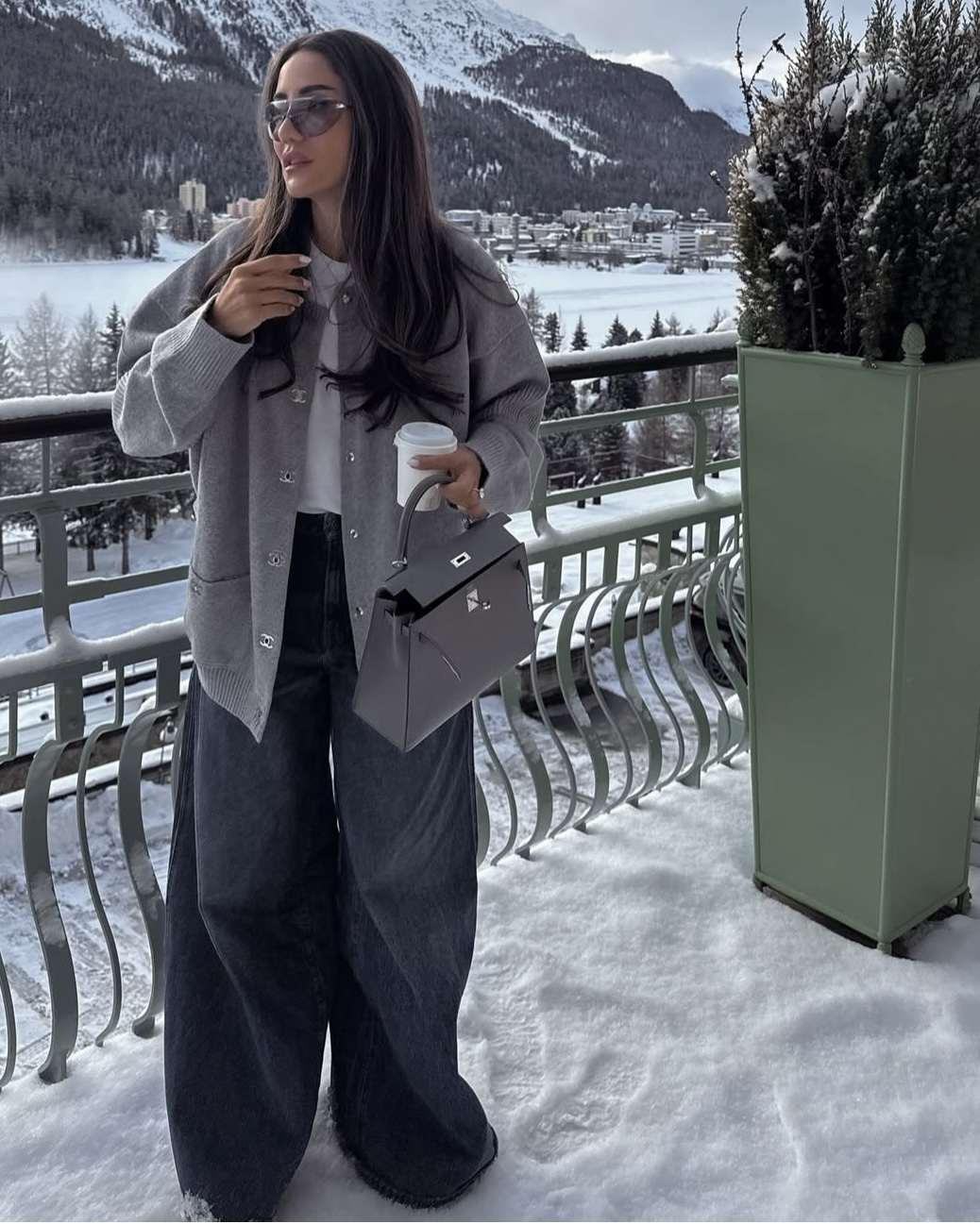 How-To-Style-Wide-Leg-Jeans How-To-Style-Wide-Leg-Jeans